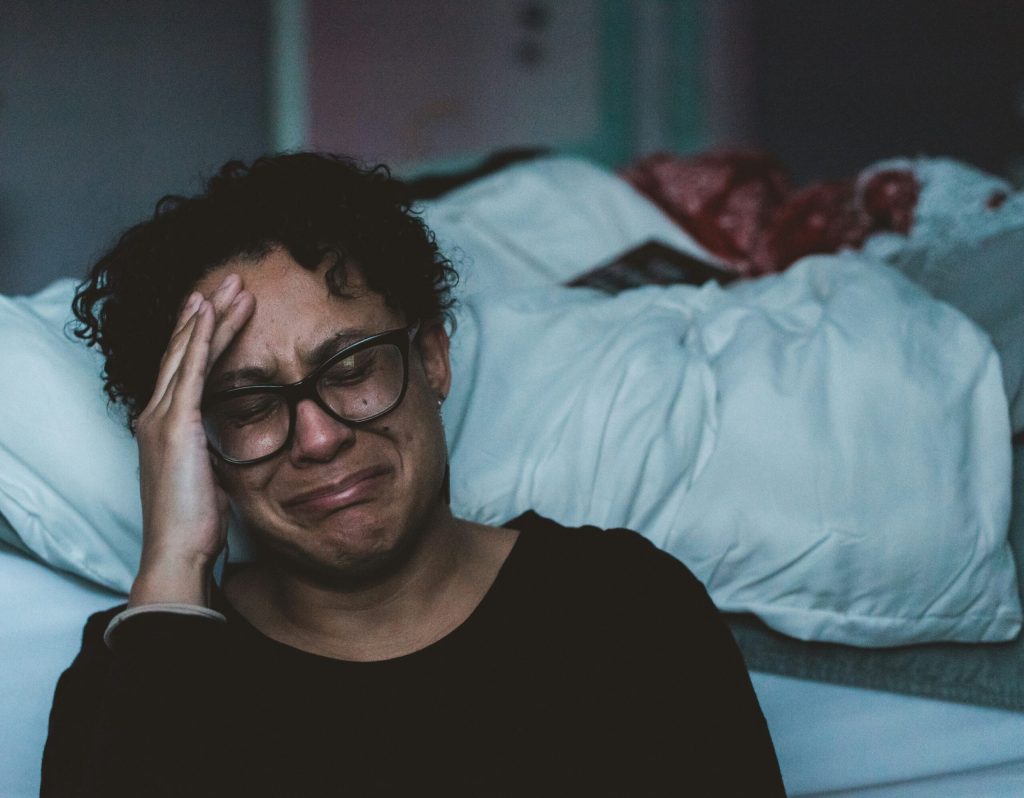 Vrouw met rouw en verlies